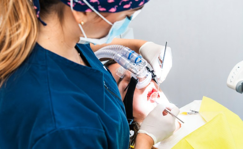 Sedazione endovenosa con anestesista